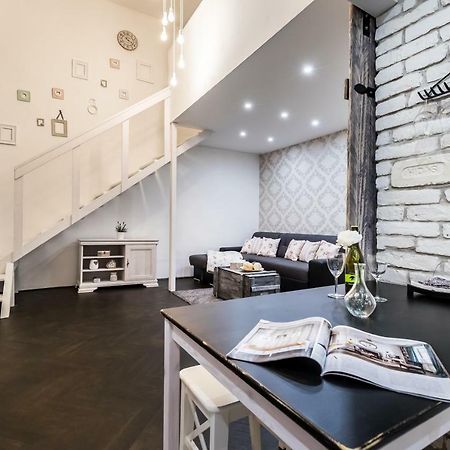 Bpr Vintage Garden Apartment With Terrace & Sauna Budapest Luaran gambar