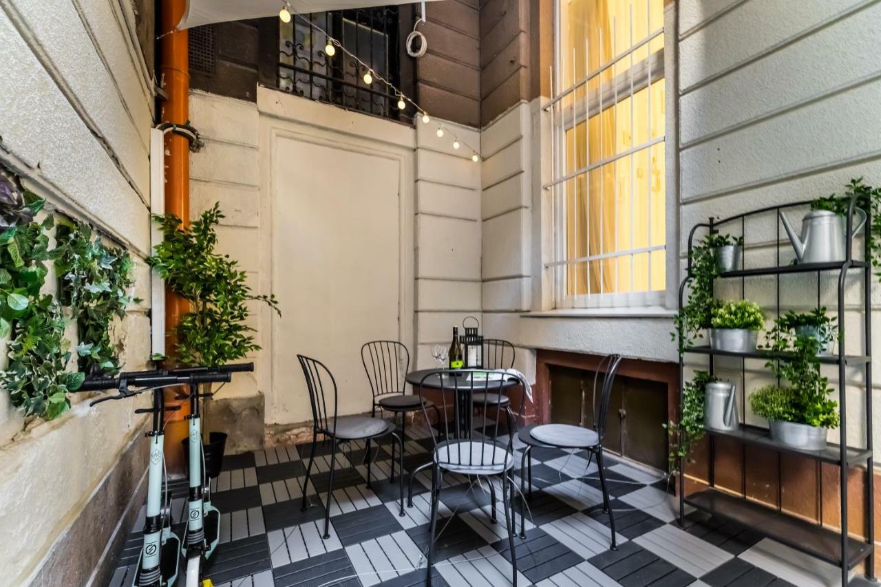 Bpr Vintage Garden Apartment With Terrace & Sauna Budapest Luaran gambar